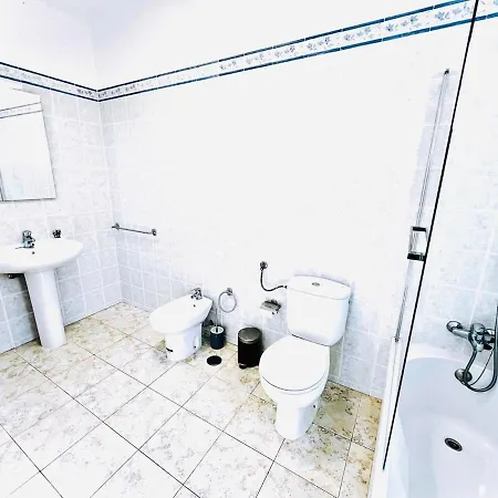 Com Vista Rua Da Oura - Albufeira