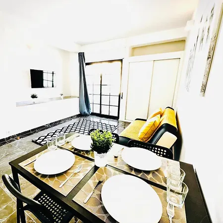 Com Vista Rua Da Oura -