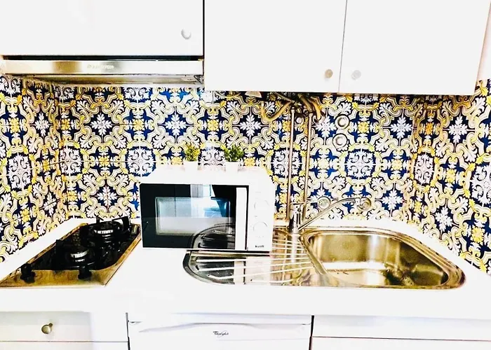 Appartamento Com Vista Rua Da Oura - *