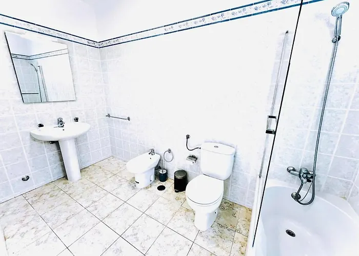 Com Vista Rua Da Oura - Albufeira