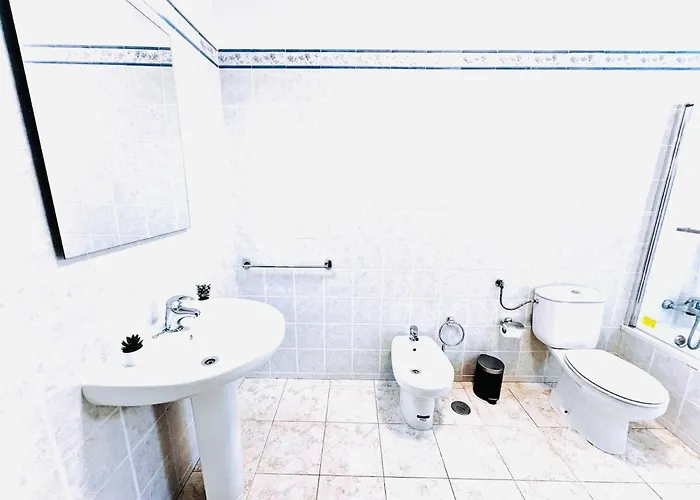 Com Vista Rua Da Oura -